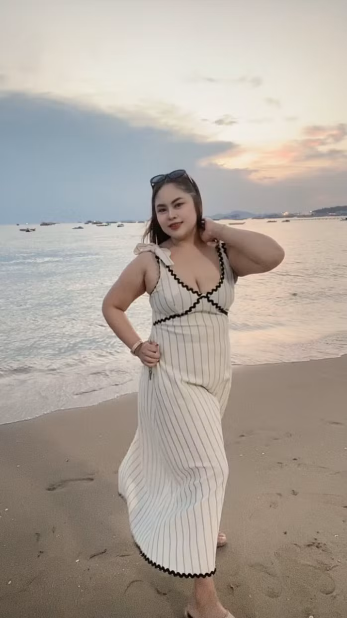 Poppysukanya (28)