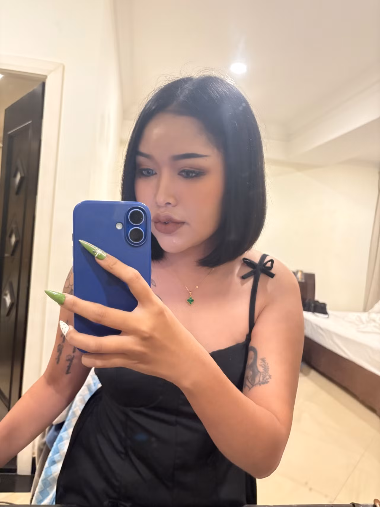 ModeratedhippLlWX (23)