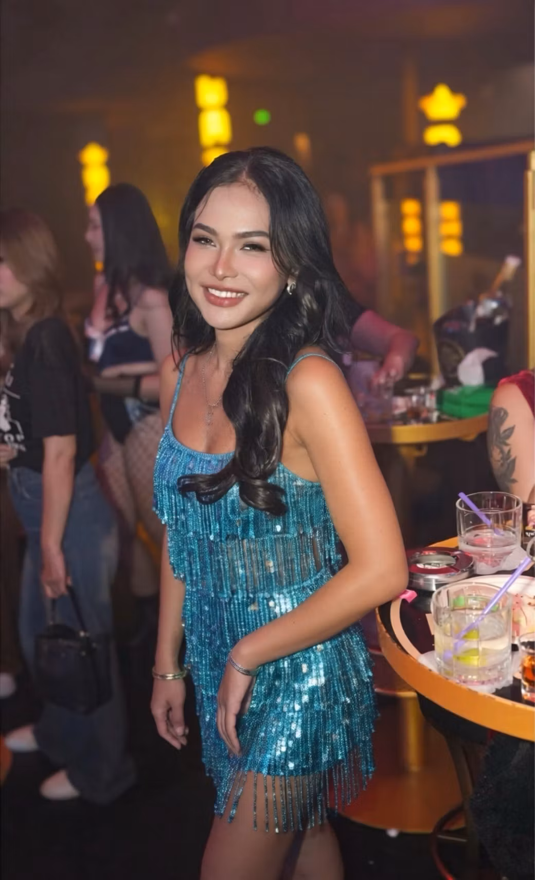 Sherlyn2127 (27)