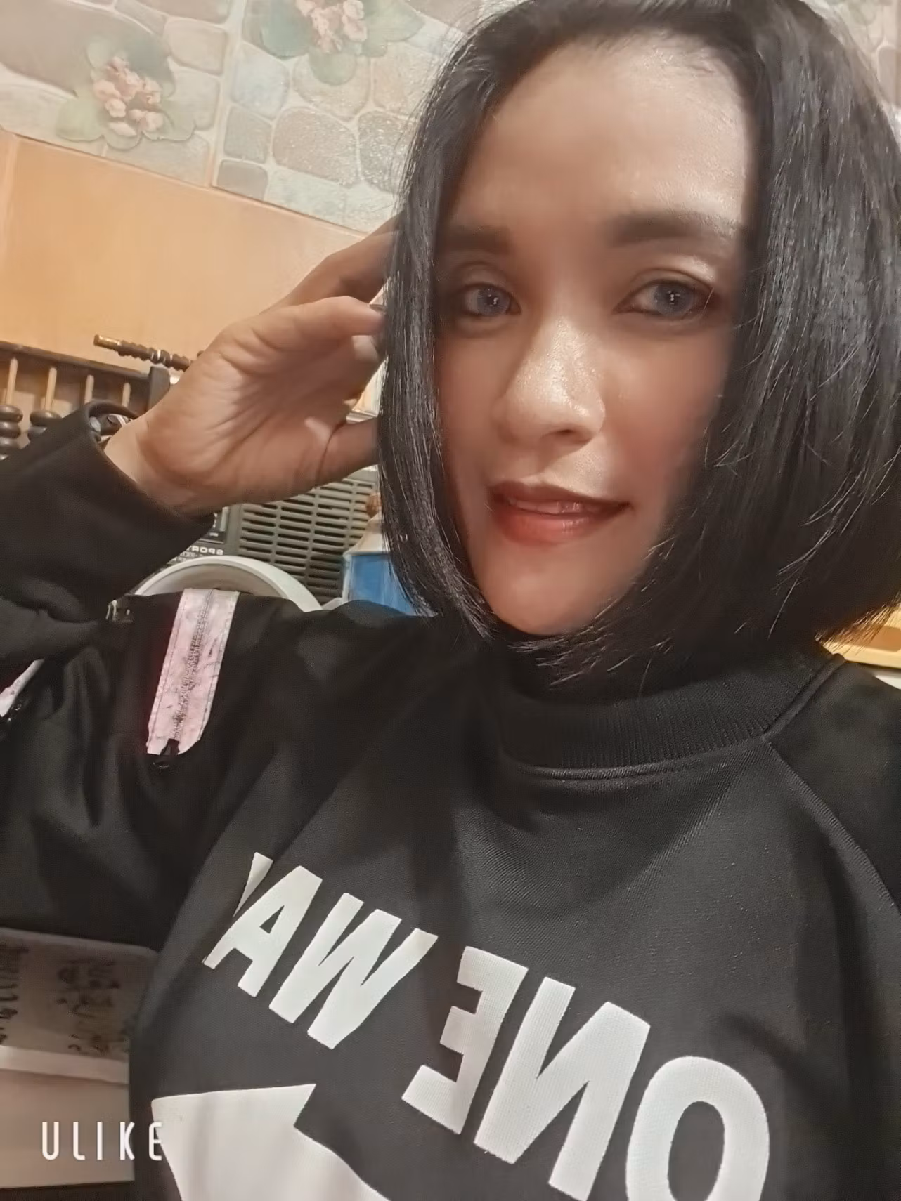 Nikky69555 (40)