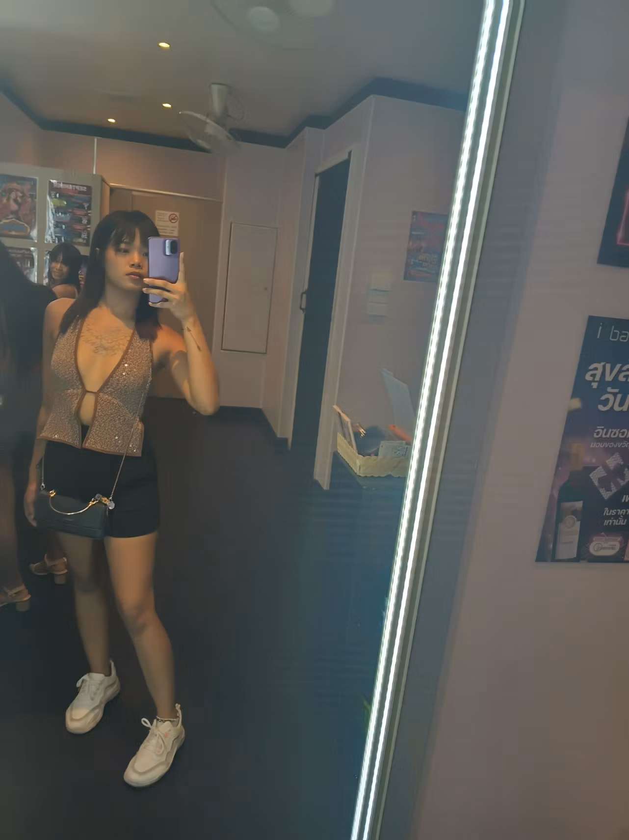 ModeratedHjdDYhQj (25)