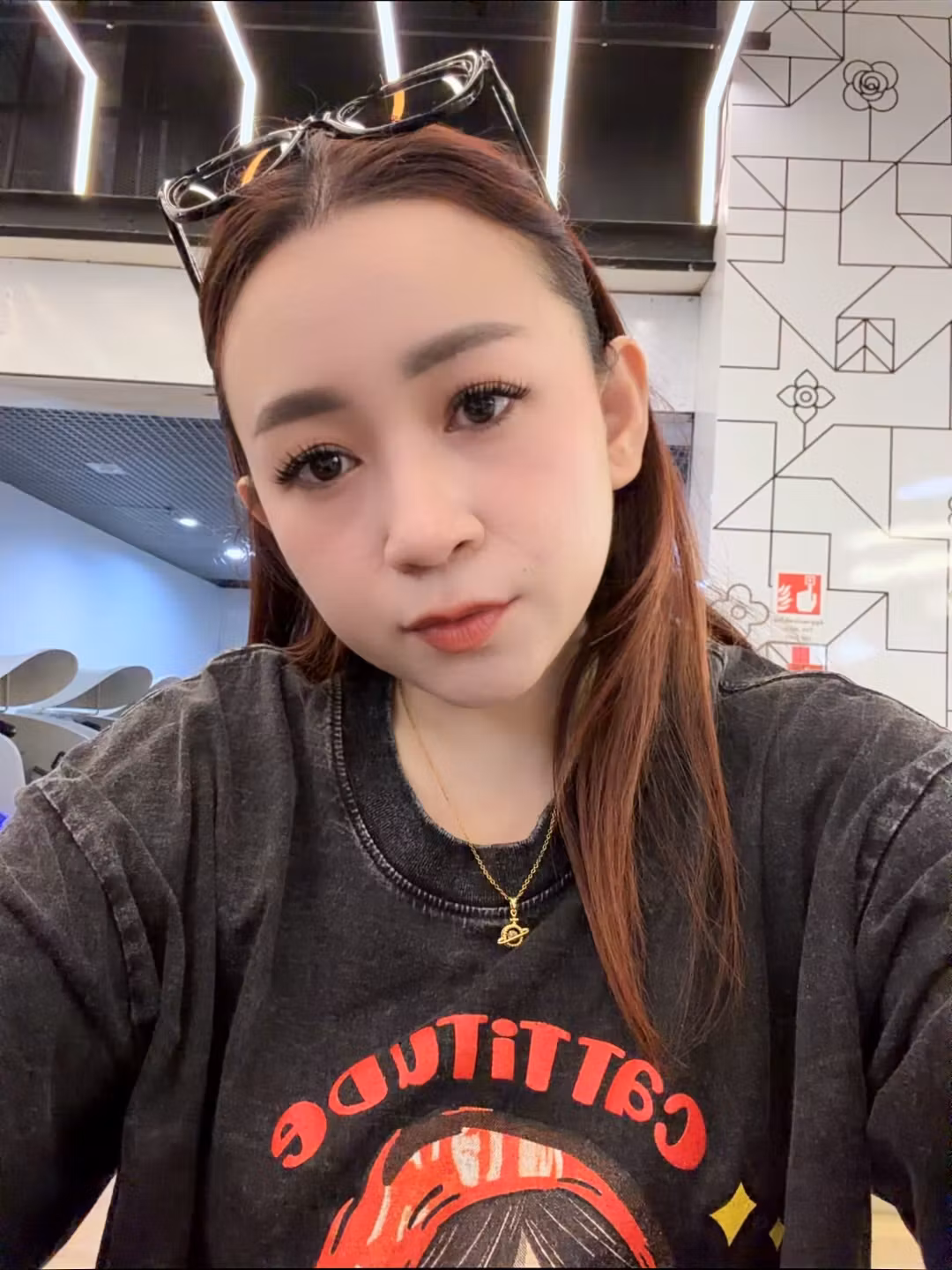 Phichawee (33)