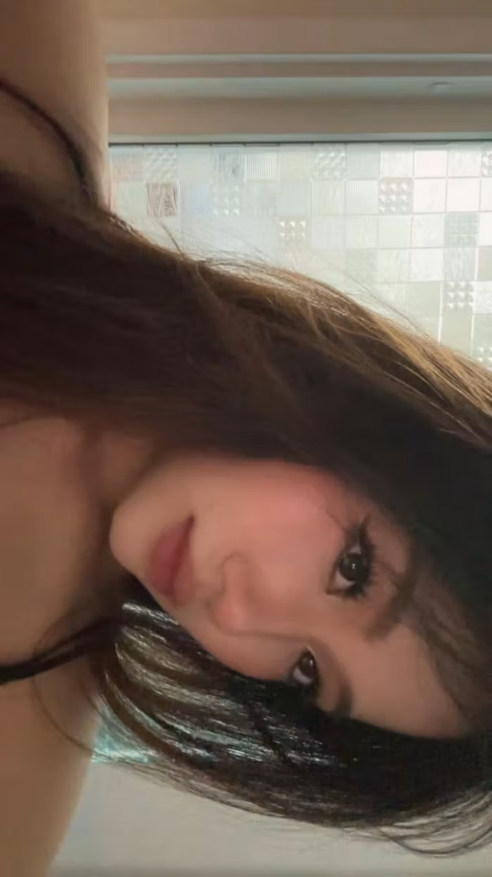 Lunaa555 (20)