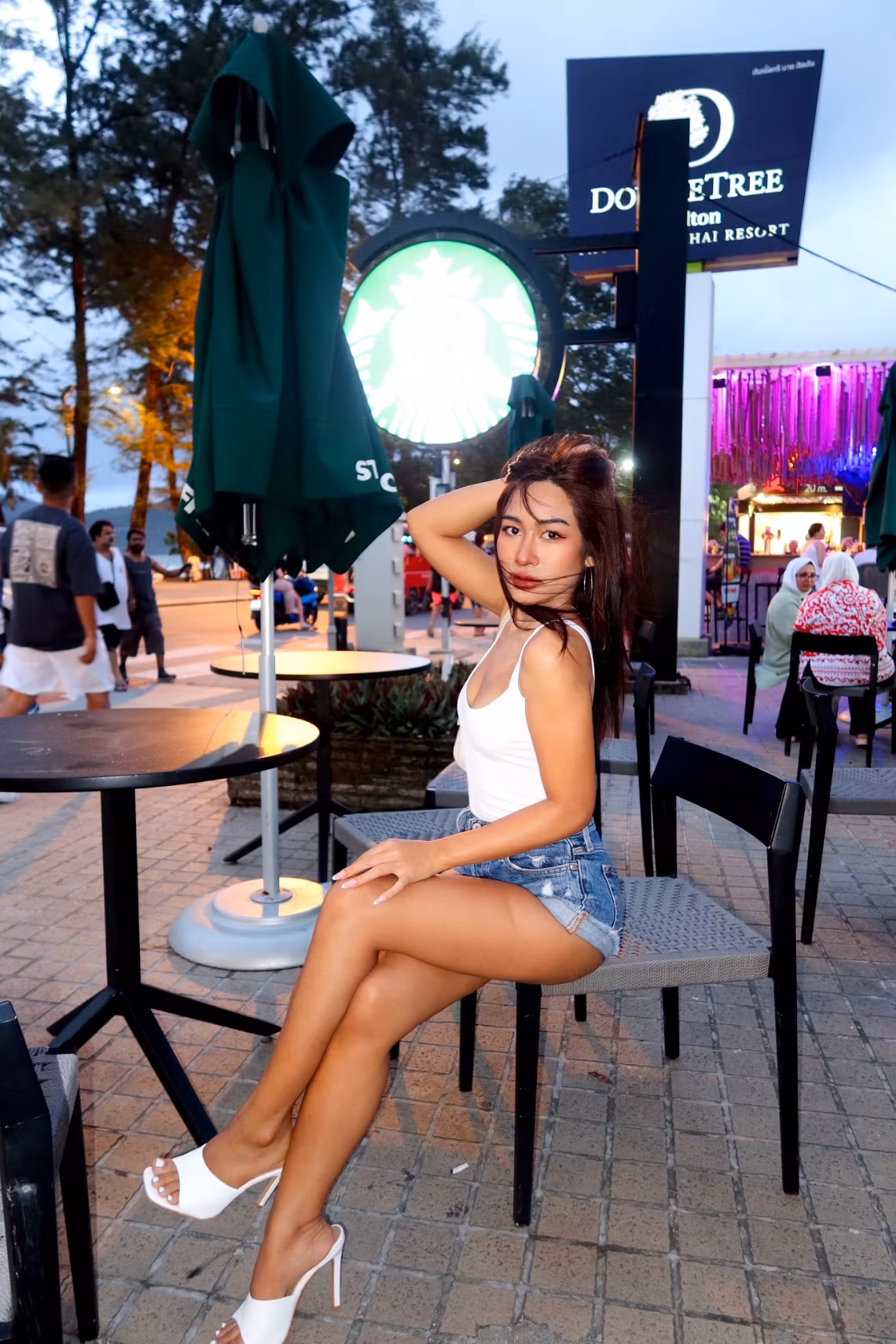 Junejune05 (22)