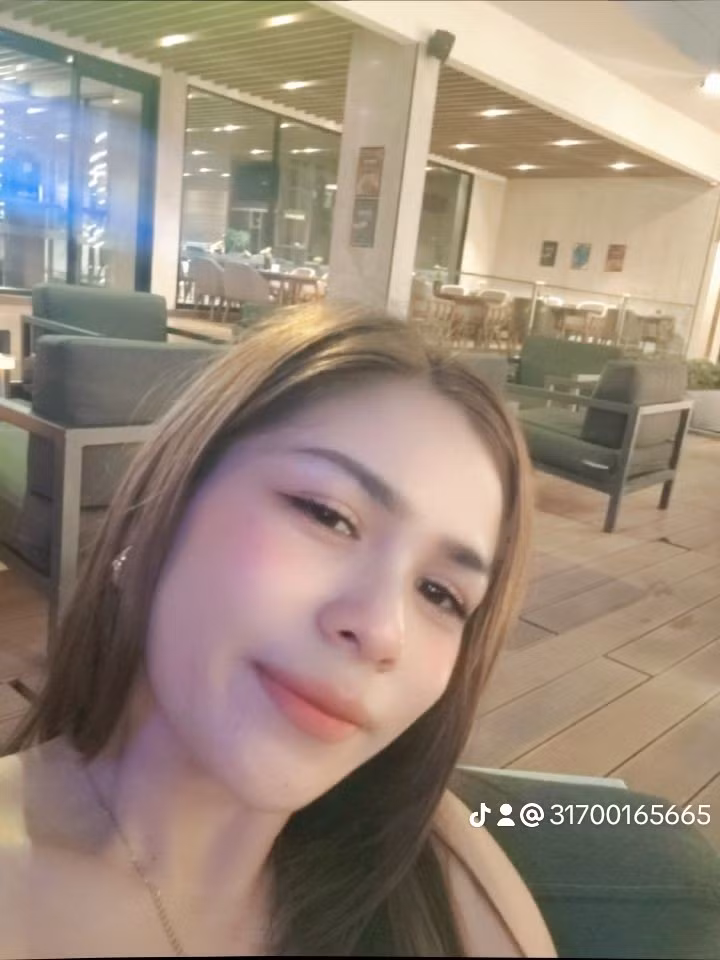 1234tyu (34)