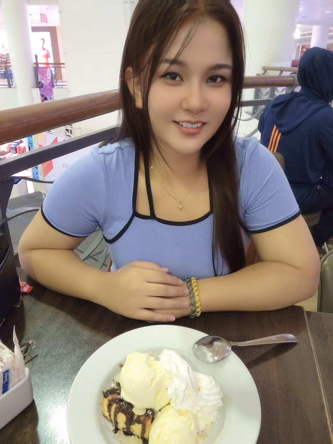 WinnieMY (28)