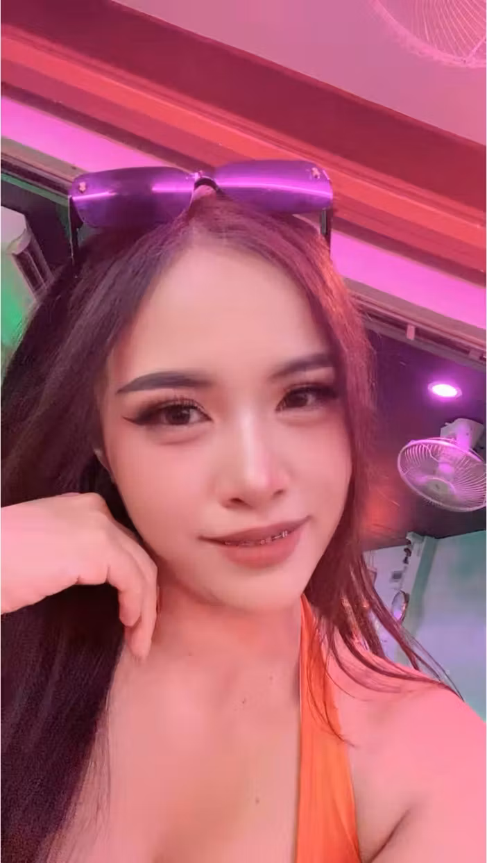 Venisss (26)