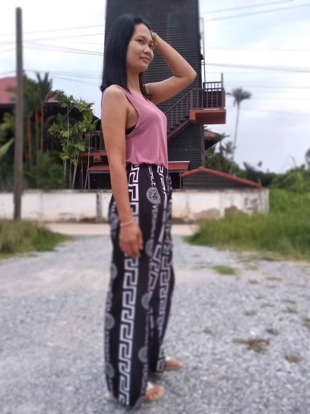 Uthaiiii (41)