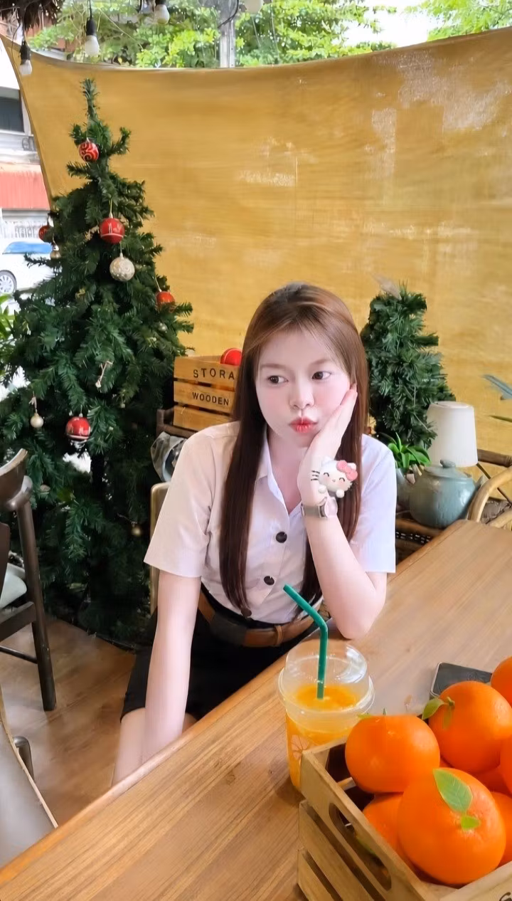 Kamollakkk (20)