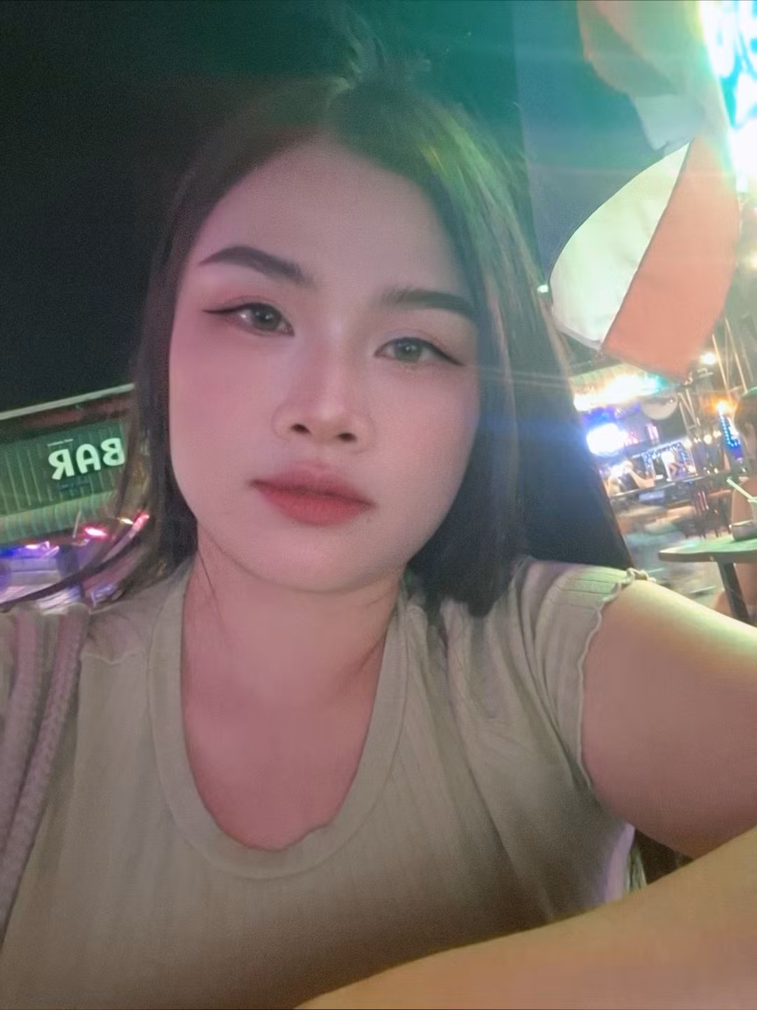 Anny2410 (34)