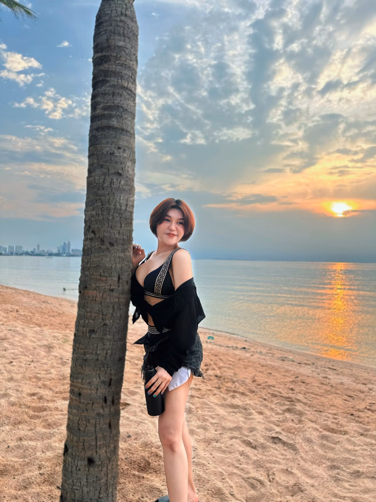 PacharawalaiKhun (35)