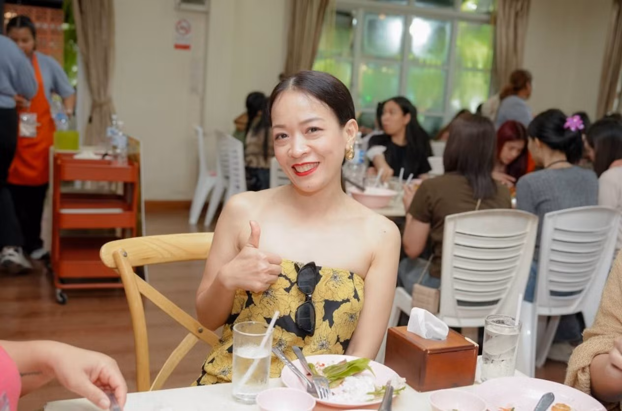 M0nie (44)