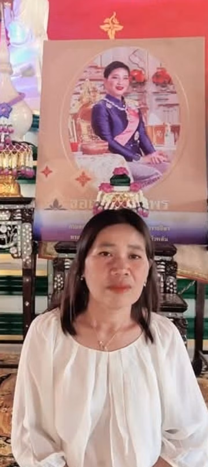 SuthinaSuthina (50)