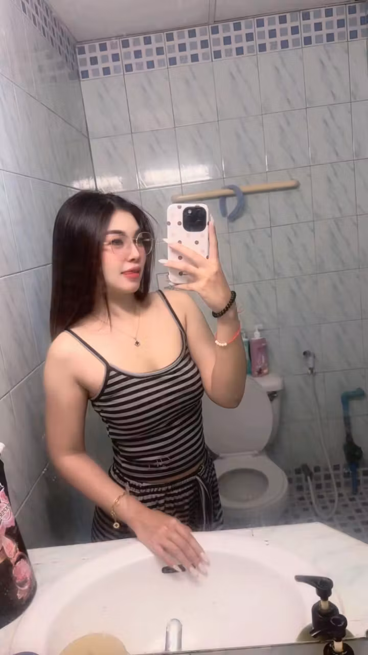 Monthira00TH (24)